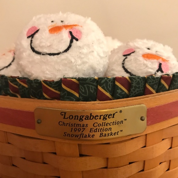 1997 Christmas Snowflake Longaberger basket - Picture 2 of 3